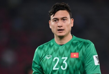 Thủ môn số 1 ĐT Việt Nam 'bốc hơi' 1/3 giá trị sau 2 trận dự bị