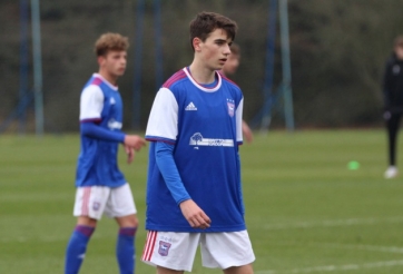 Thái Lan và Indonesia tranh giành sao trẻ từ Anh cho VL World Cup 2022