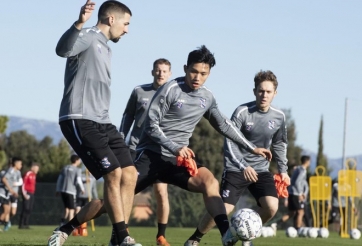 Báo Hà Lan tiết lộ diễn biến tương lai Văn Hậu