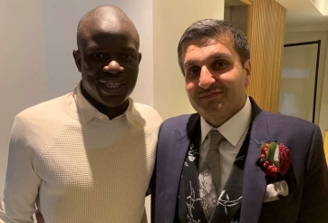 Kante lại làm fan bất ngờ với hành động siêu dễ thương