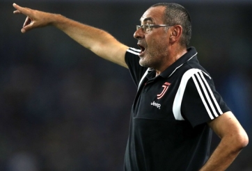 Sarri khẳng định 'đập bỏ' di sản phục hưng của Juve