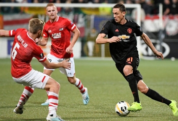 Cầu thủ AZ Alkmaar 'xát muối' vào nỗi đau của MU