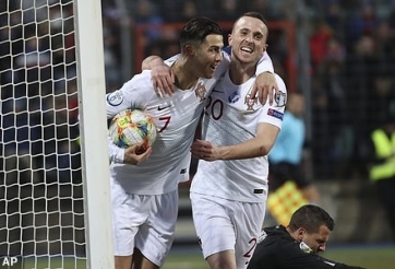 Ronaldo ghi bàn thứ 99, Bồ Đào Nha chính thức dự VCK EURO 2020