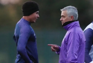 Trụ cột Tottenham chê Mourinho 'tự phụ', 'được thổi phồng'?