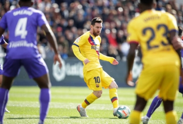 Hàng công cực mạnh, Barca vẫn thắng nhọc nhằn đội bét bảng