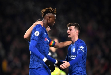 Tấn công rực lửa, Chelsea tìm lại mùi vị chiến thắng