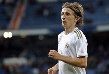 Modric sẽ rời Real để theo chân huyền thoại MU?