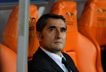 Barca lên tiếng về tương lai HLV Valverde sau thất bại ở Siêu cup TBN