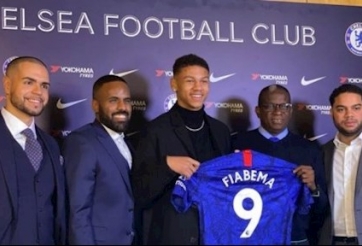 Chuyển nhượng ngày 13/1: Chelsea đón tân binh đầu tiên