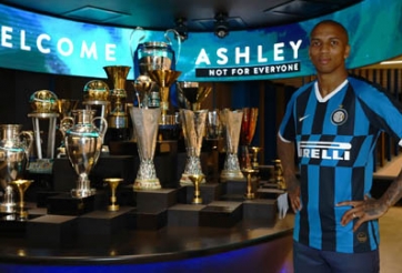 CHÍNH THỨC: Ashley Young cập bến Inter Milan