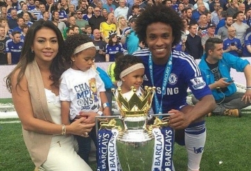 Sao Chelsea tha thiết xin về quê vì sợ sự hỗn loạn ở Anh