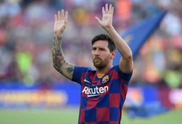 Messi 'hy sinh' để cứu Barca mùa Covid-19