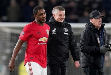 Covid-19 khiến MU mua đứt Ighalo