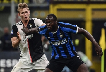 Lukaku chập chững vào nghề HLV