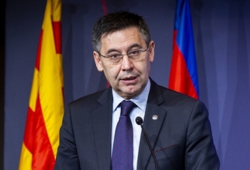 NÓNG: 6 thành viên BLĐ Barca đồng loạt từ chức