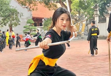 Hot girl Việt có body vạn người mê múa côn như Lý Tiểu Long