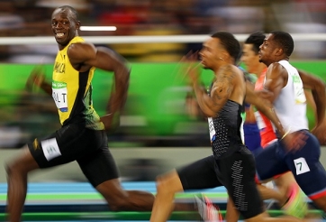 'Tia chớp' Usain Bolt gây bão khi miêu tả giãn cách xã hội bằng tốc độ