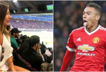 Lingard của MU được mẫu Playboy mời xem ảnh khỏa thân