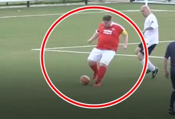 VIDEO: Cầu thủ nặng hơn 100kg phô diễn kỹ thuật như Ronaldo