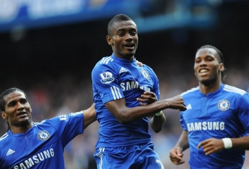 Cựu sao Chelsea phá hoại kế hoạch trở lại của Bundesliga