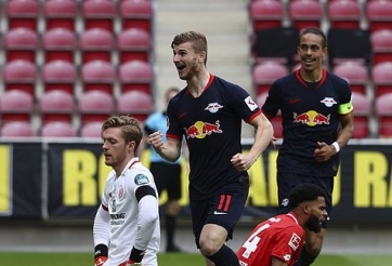 CLB Đức khẩn cầu Liverpool mua tiền đạo cự phách