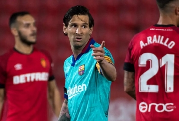 Messi được phát hiện giống hệt hậu vệ huyền thoại MU