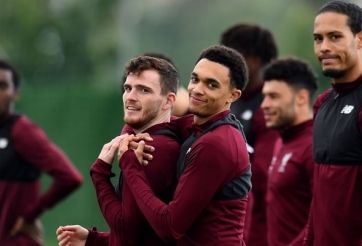 Sao Liverpool phớt lờ bạn chí cốt sau chức vô địch Ngoại hạng Anh