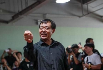 Thua ê chề sau 30s, võ sư Thái Cực tuyên bố như một người hùng