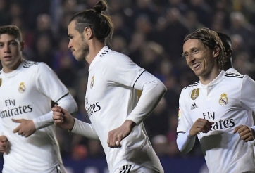 Cựu sao MU bất bình thay cho Real Madrid