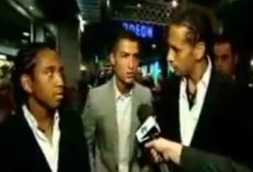 VIDEO: Bạn thân Công Vinh cùng Ronaldo đem Maradona ra làm trò đùa