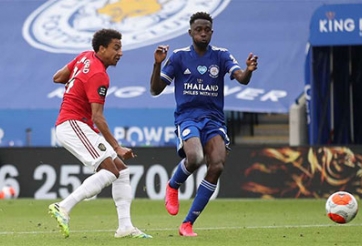 Lingard 'gieo sầu' cho fan Liverpool