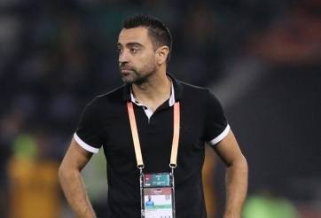 Vừa khỏi COVID-19, Xavi nhận ngay án phạt