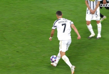 VIDEO: Ronaldo lập siêu phẩm chia tay Champions League 19/20