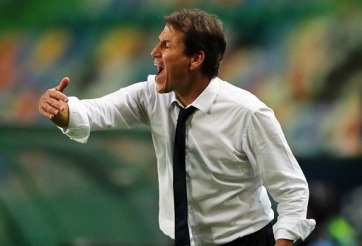 HLV Lyon: 'Chúng tôi lẽ ra đã dẫn trước Bayern'