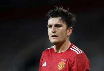 'Maguire bỏ chạy để lại vợ sắp cưới, anh chị em và bạn bè thuở nhỏ'