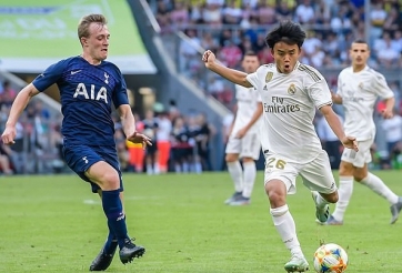 VIDEO: Sao Real ra mắt CLB mới bằng bài hát Doraemon