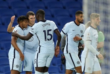 Chelsea thắng dù các tân binh mờ nhạt