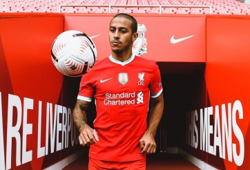 CHÍNH THỨC: Liverpool ra mắt tân binh Thiago