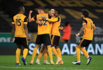 Wolves đánh rơi chiến thắng ở những phút cuối