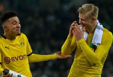 Sếp Salzburg đảm bảo mục tiêu của MU, Real đến Liverpool