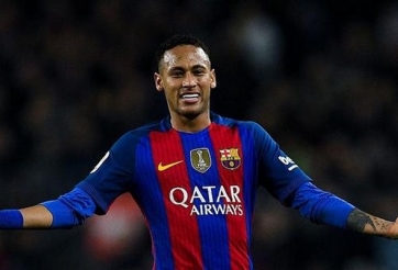 Neymar cáo buộc Barca nợ tiền