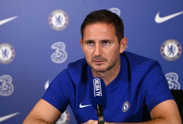 Lampard quyết chống lại căn bệnh quái ác sau tin dữ từ huyền thoại MU