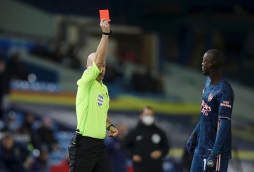 HLV Arsenal 'không chấp nhận nổi' hành vi của học trò