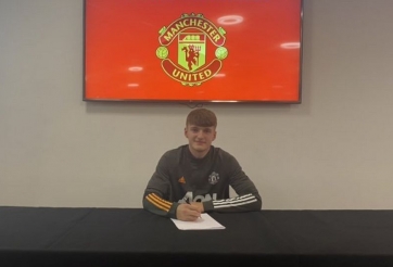 MU chiêu mộ thành công trung vệ mới