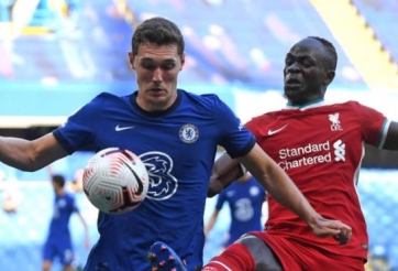 4 CLB Ngoại hạng Anh đầu tiên được phép cho CĐV vào sân