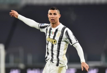 Phản ứng của Ronaldo sau khi phá kỷ lục của Pele