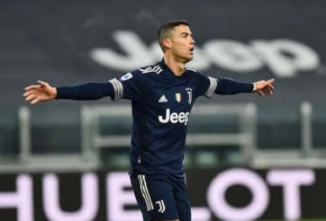 Ronaldo trở thành cầu thủ ghi nhiều bàn thắng nhất lịch sử bóng đá