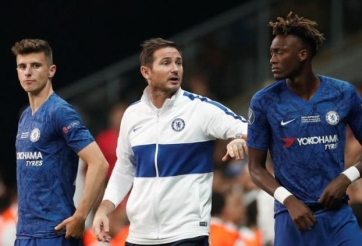 Lampard thừa nhận không thể sánh với trò cưng