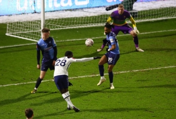 Tottenham ngược dòng đội nhược tiểu nhờ phút cuối bùng nổ