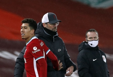 Klopp ngán ngẩm vì khoảng cách giữa Liverpool và Man City